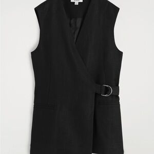 COS black sleeveless belted vest Size M 10